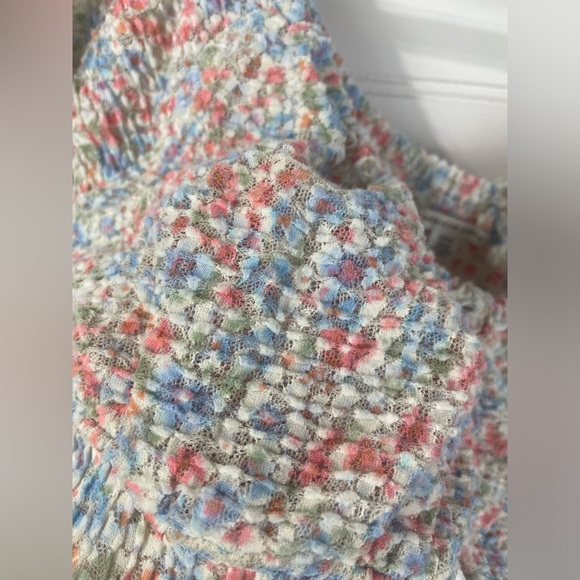 American Eagle Floral Puff Sleeve Keyhole Tie Front Crop Top Small Womens GUC - Picture 6 of 9